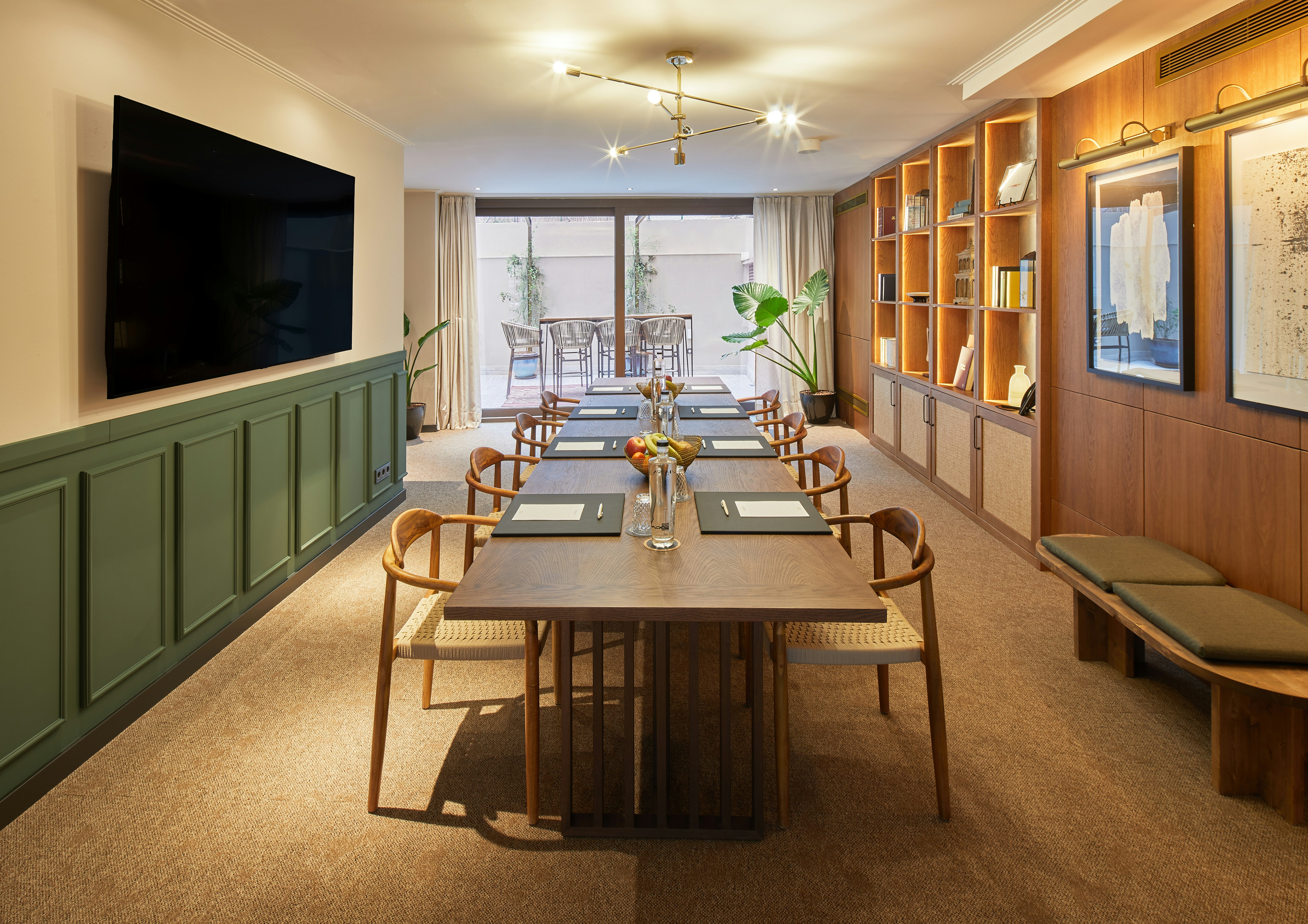 Via Sants Hotel Barcelona, Tapestry Collection by Hilton 32/53