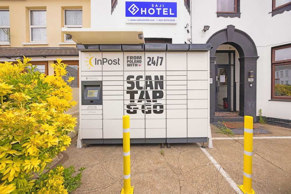 OYO Saji Hotel in LONDON