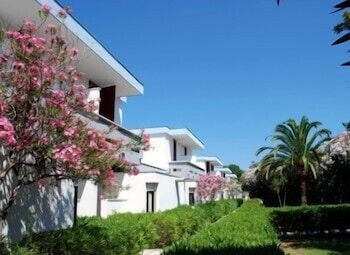 Nicolaus Club Bagamoyo Resort 1/15