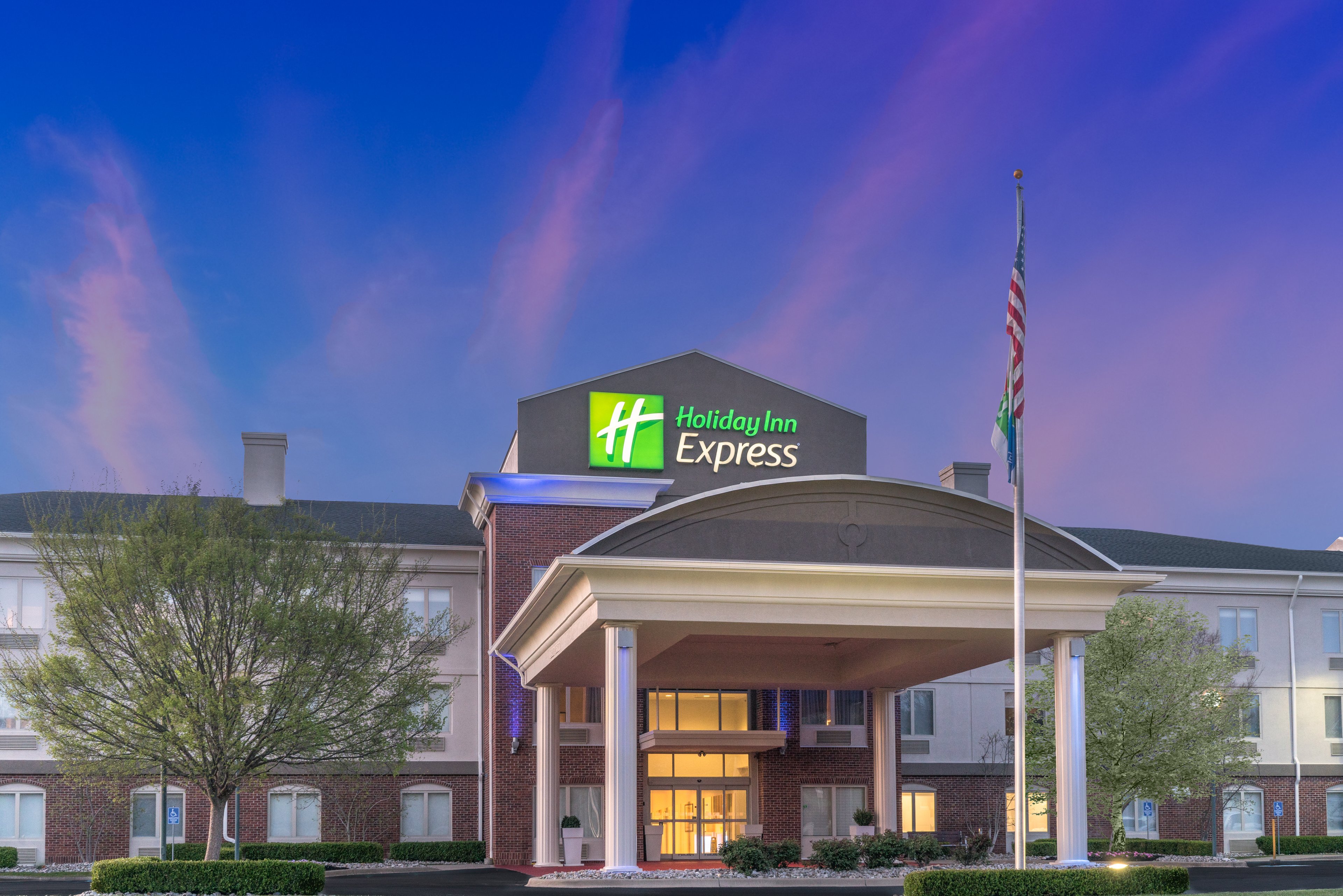 Holiday Inn Express Radcliff - Fort Knox 1/50