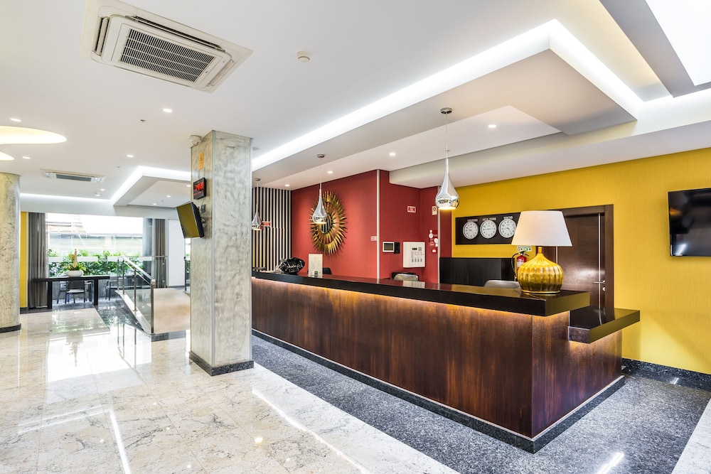 EMPIRE LISBON HOTEL 11/71