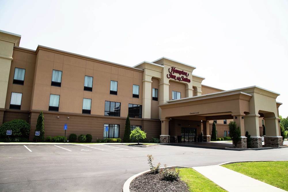 Hampton Inn and Suites Sharon 3/62