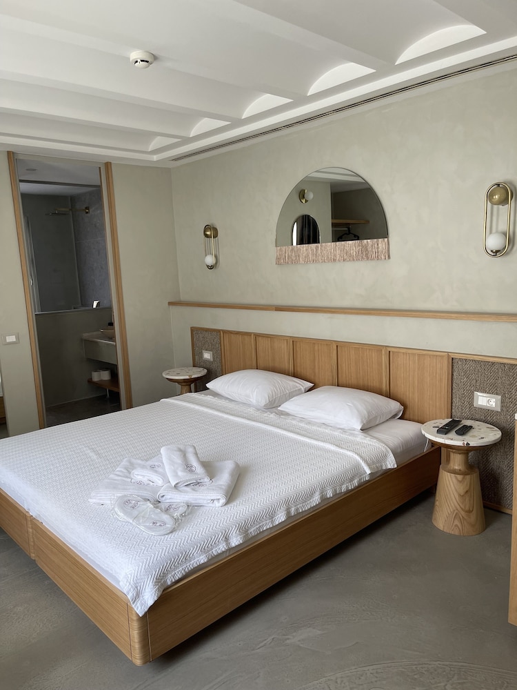 Monk Hotel Alacati - Adults Only 5/47