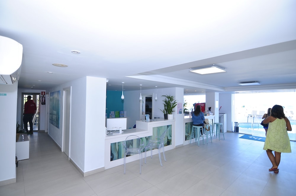 Apartamentos Typic Marina Playa - Adults Only 8/50