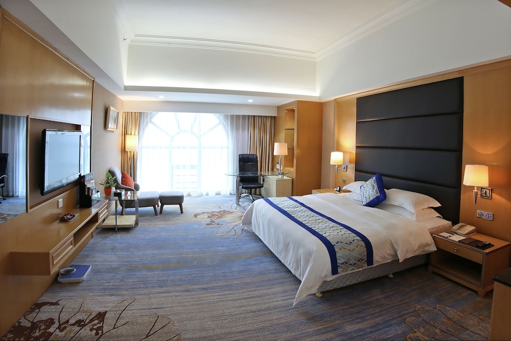 Gladden Hotel Jiangmen 16/61
