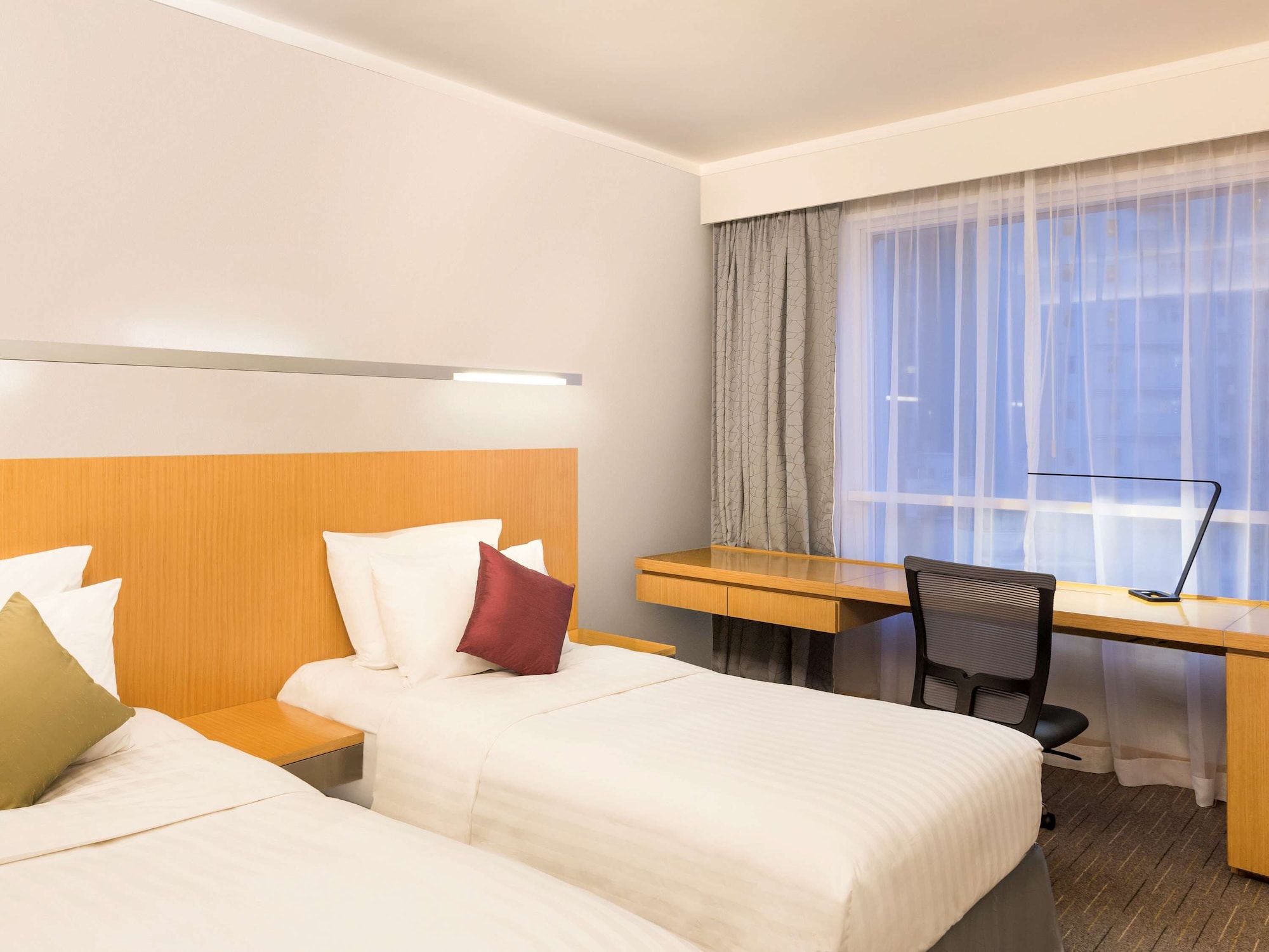 STANDARD, TWIN BEDS