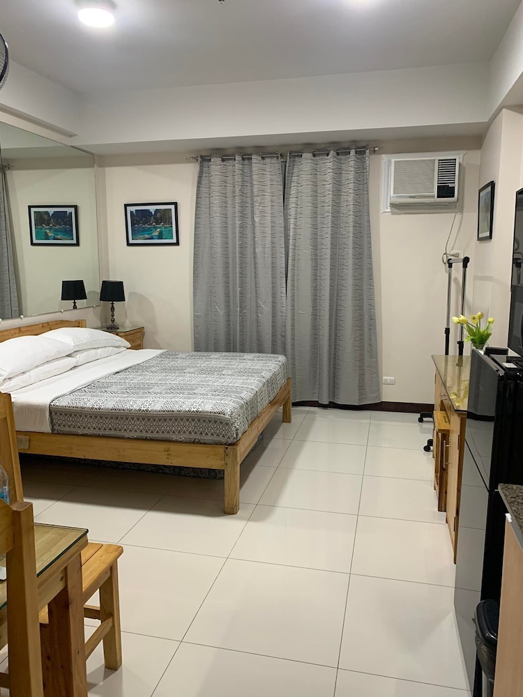 ECONOMY, STUDIO, KING BED