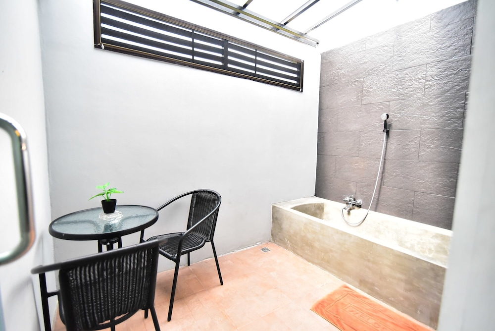 Love Box Resort 37/49