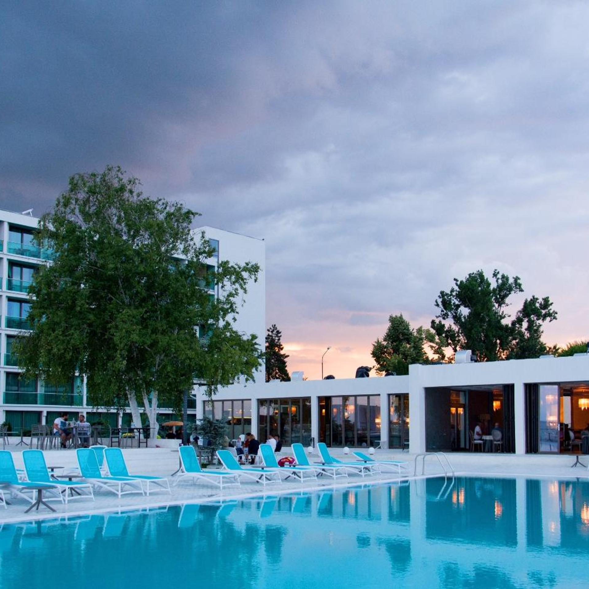 Turquoise Hotel 45/50