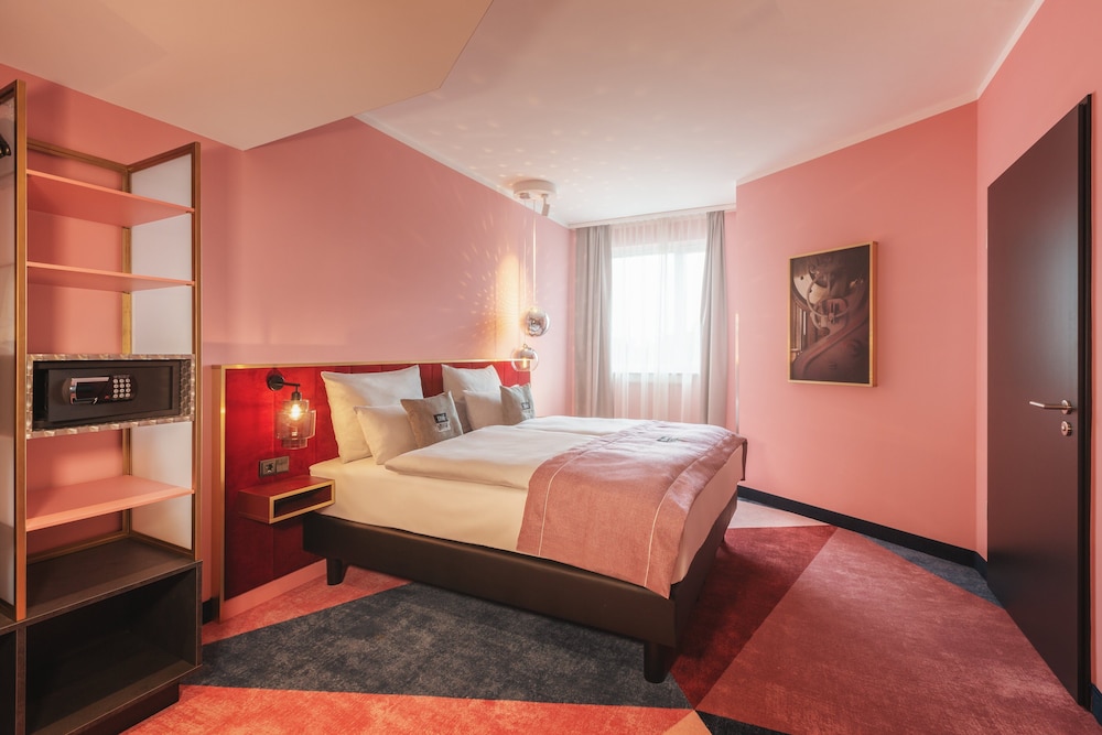 Holiday Inn - the niu, Loco Munich North, an IHG hotel 14/76
