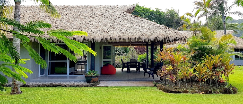 Lagoon Breeze Villas Formerly Lagoon Lodges 1/75