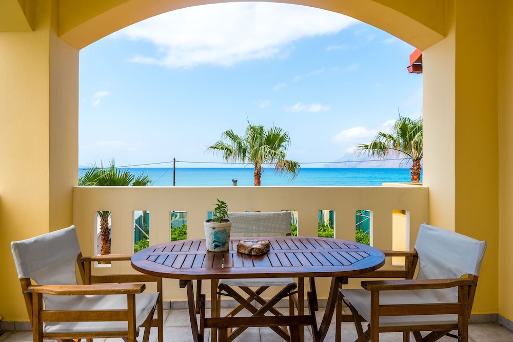 Thalassa Apartments 36/50