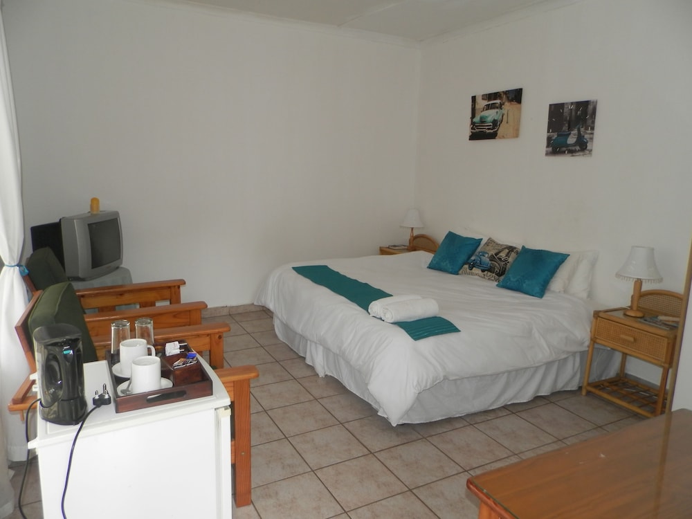 Jo-A-Lize Lodge 13/47