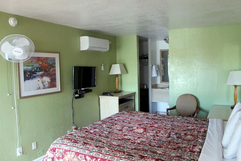 Fireside Inn Santa Cruz 31/63