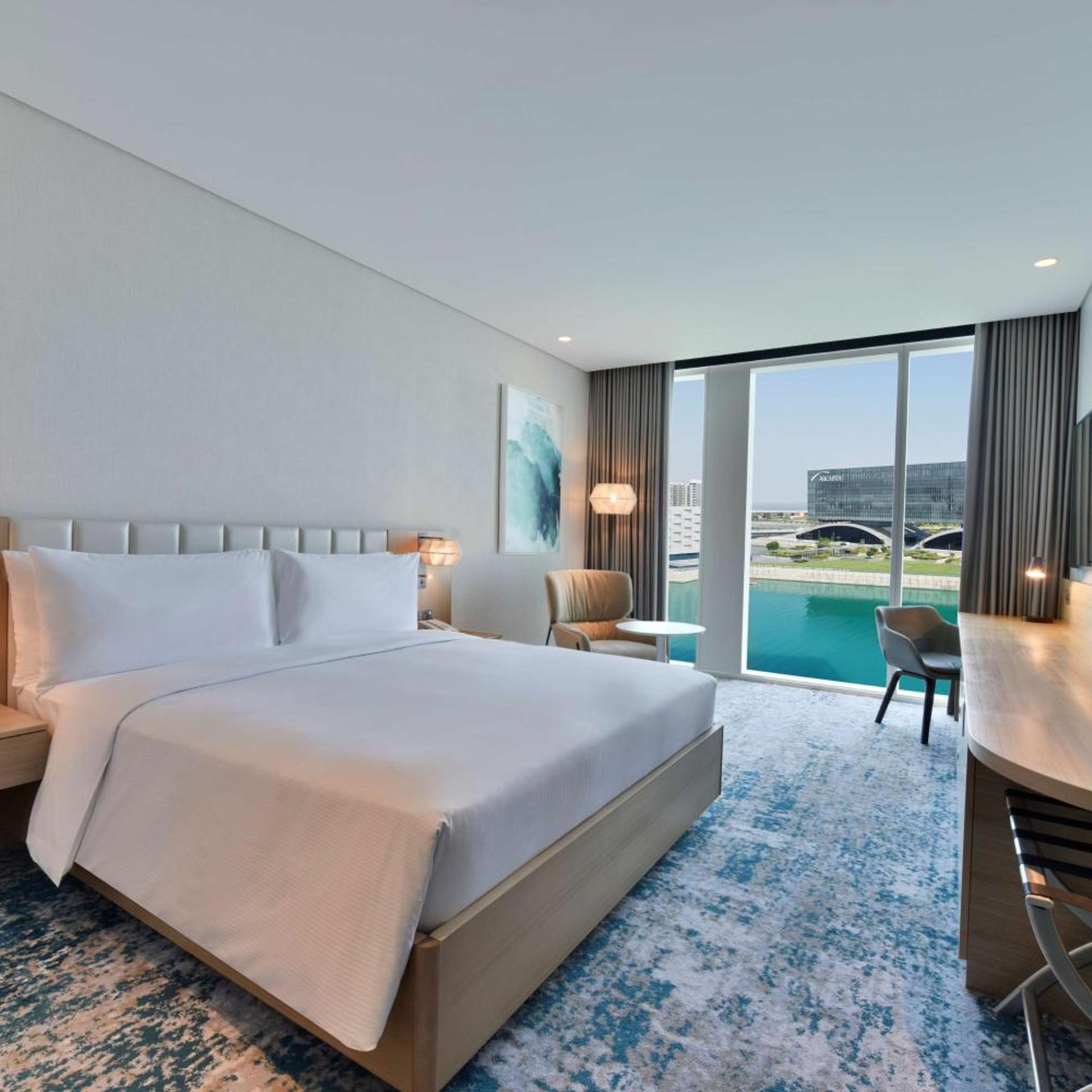 Connecting, Family, Single Bed, Bay View