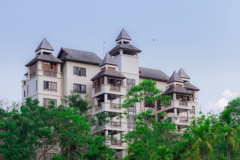 Jirung Health Village 8/78