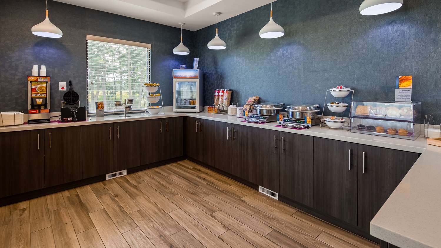 Best Western Hampshire Inn And Suites Seabrook 2/11