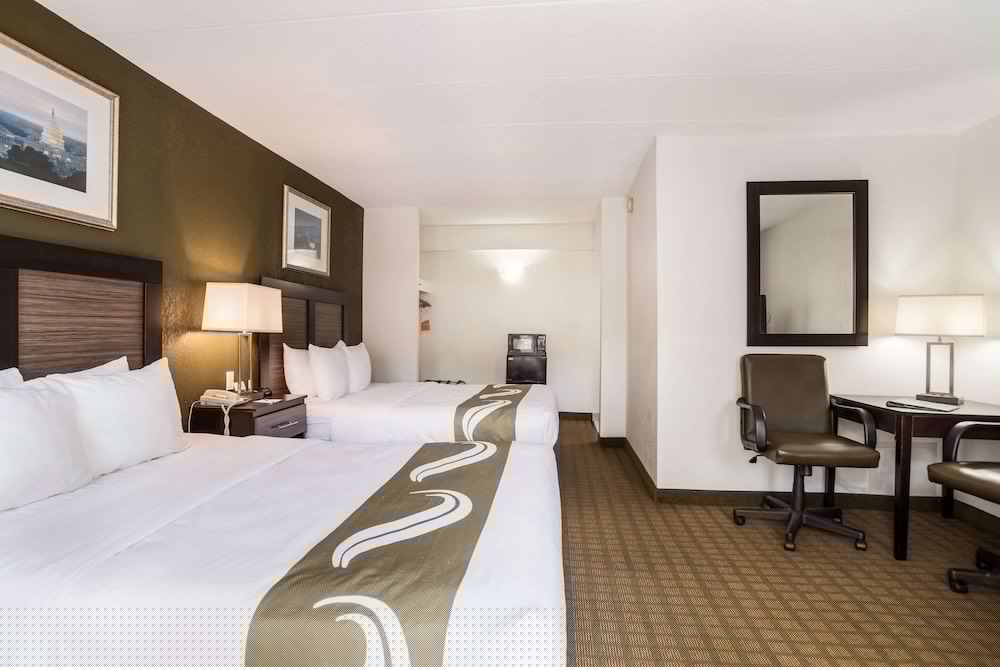 Quality Inn Mount Vernon 9/39