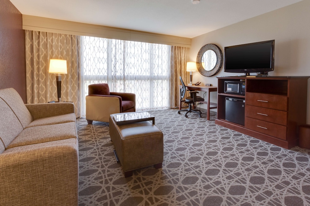 Drury Inn Suites Kansas City Overland Park 30/49