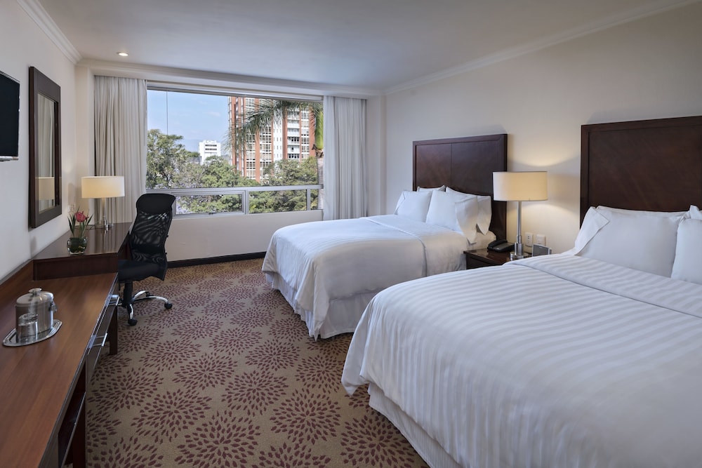 Hotel Biltmore Guatemala 20/60