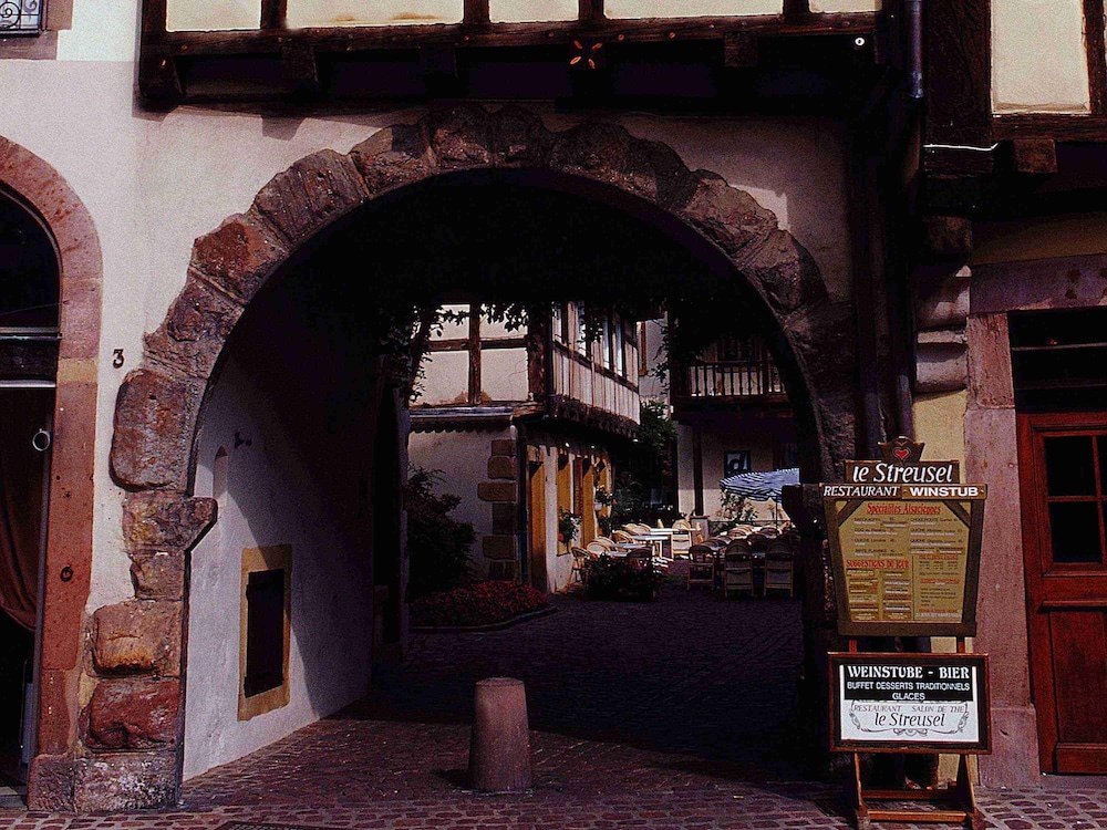 Ibis Colmar Centre Hotel 8/48