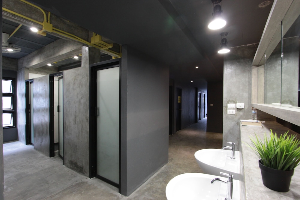 Fulfill Phuket Hostel 25/42