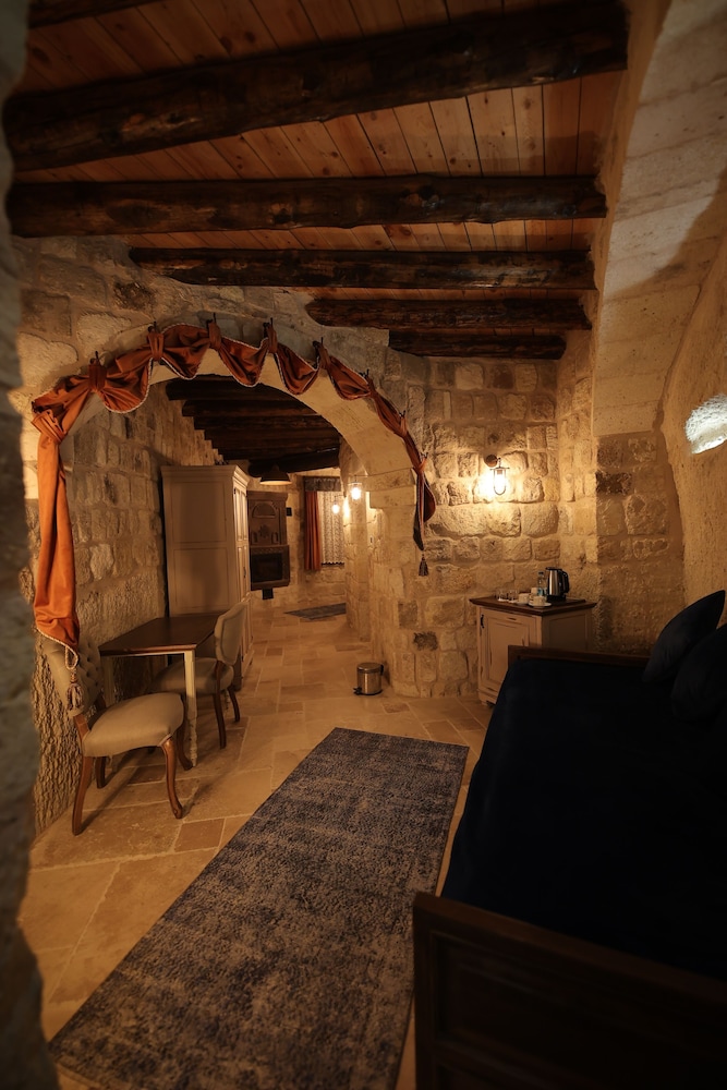 Urgup Cave Suites 26/48