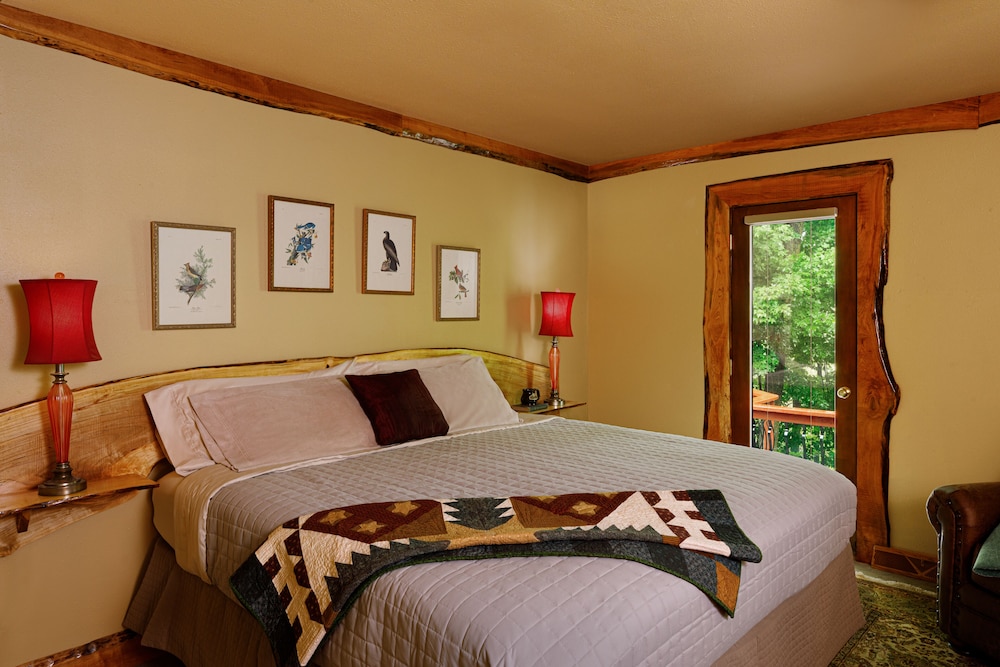 Hidden Serenity Bed and Breakfast 9/47
