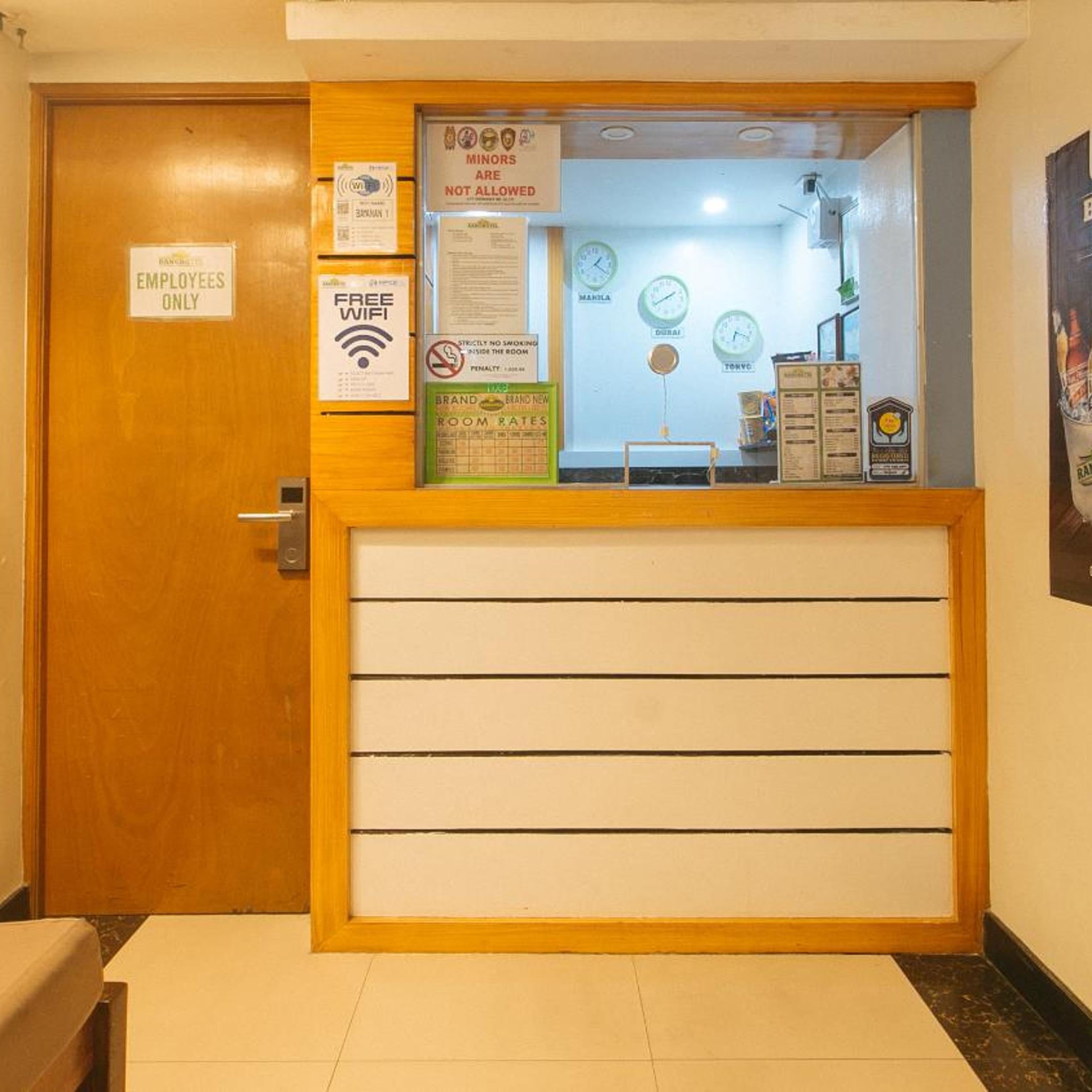 OYO 717 Ranchotel Bayanan 4/50