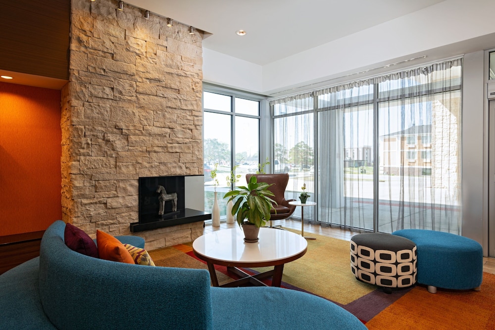 Fairfield Inn And Suites By Marriott Lincoln Airport 32/45