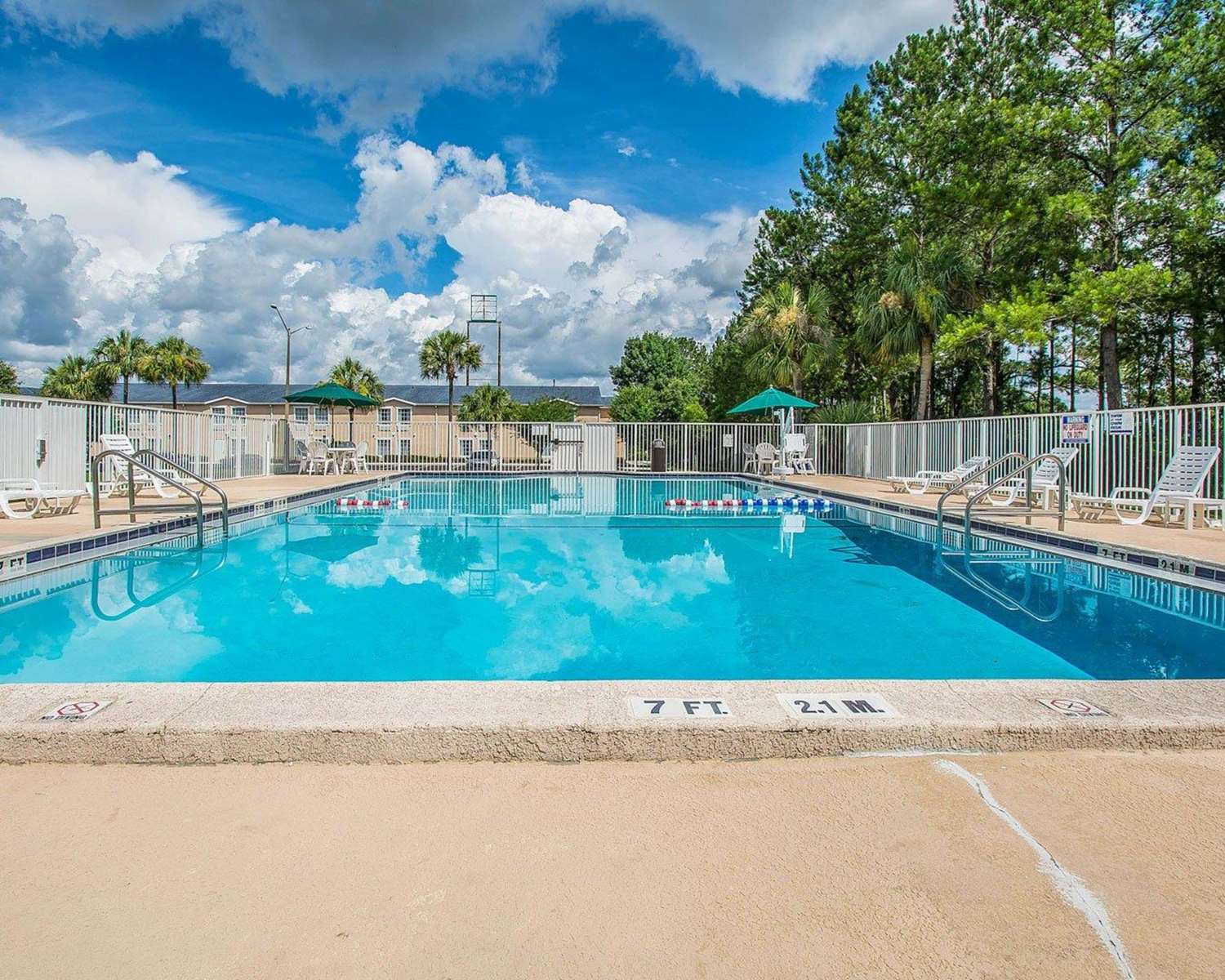 Rodeway Inn Gainesville University Area 10/12