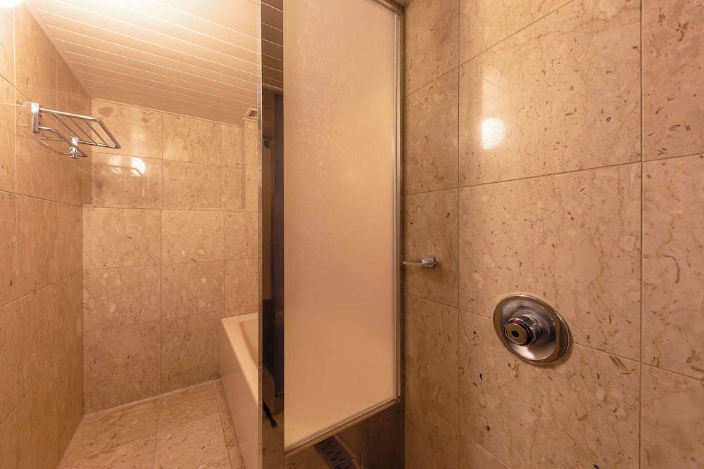 غرفة سوبيريور بسريرين منفصلين مع أريكة، Sapporo Kitahiroshima Classe Hotel 7/7