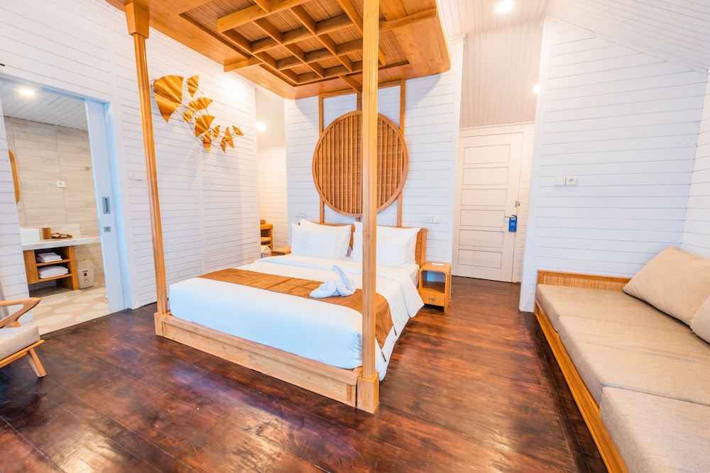 Deluxe, Bungalow, King Bed