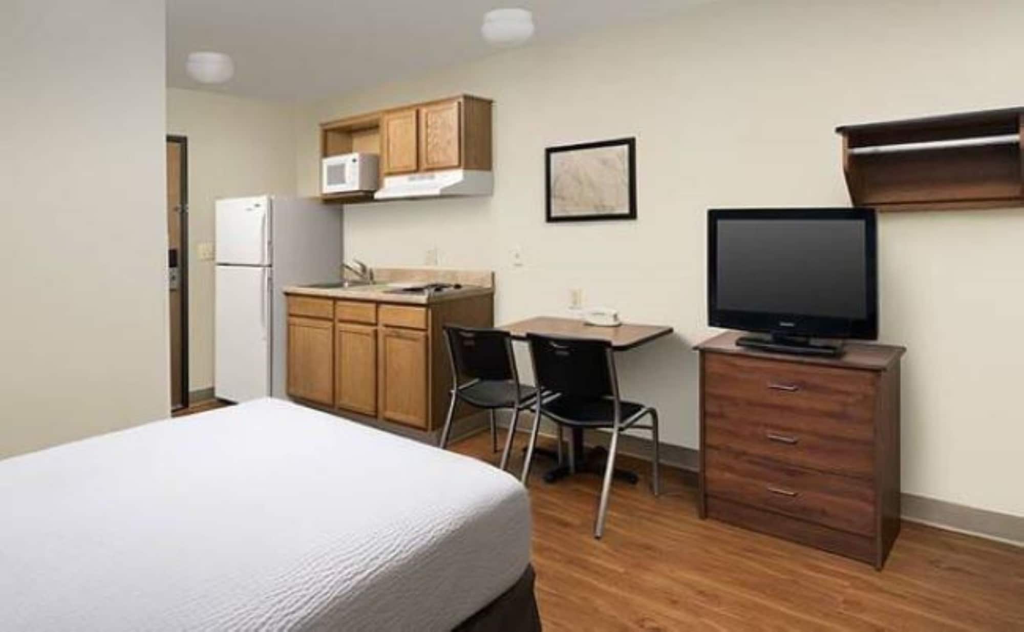 STANDARD, DOUBLE BED, BATHTUB, ACCESSIBLE