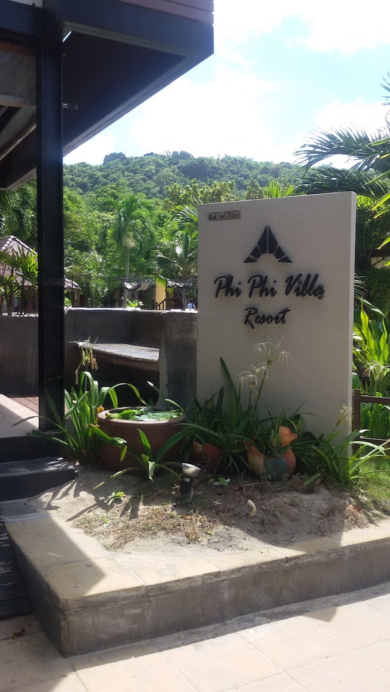 Phi Phi Villa Resort 63/71