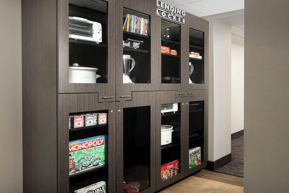Candlewood Suites Alexandria West 46/58