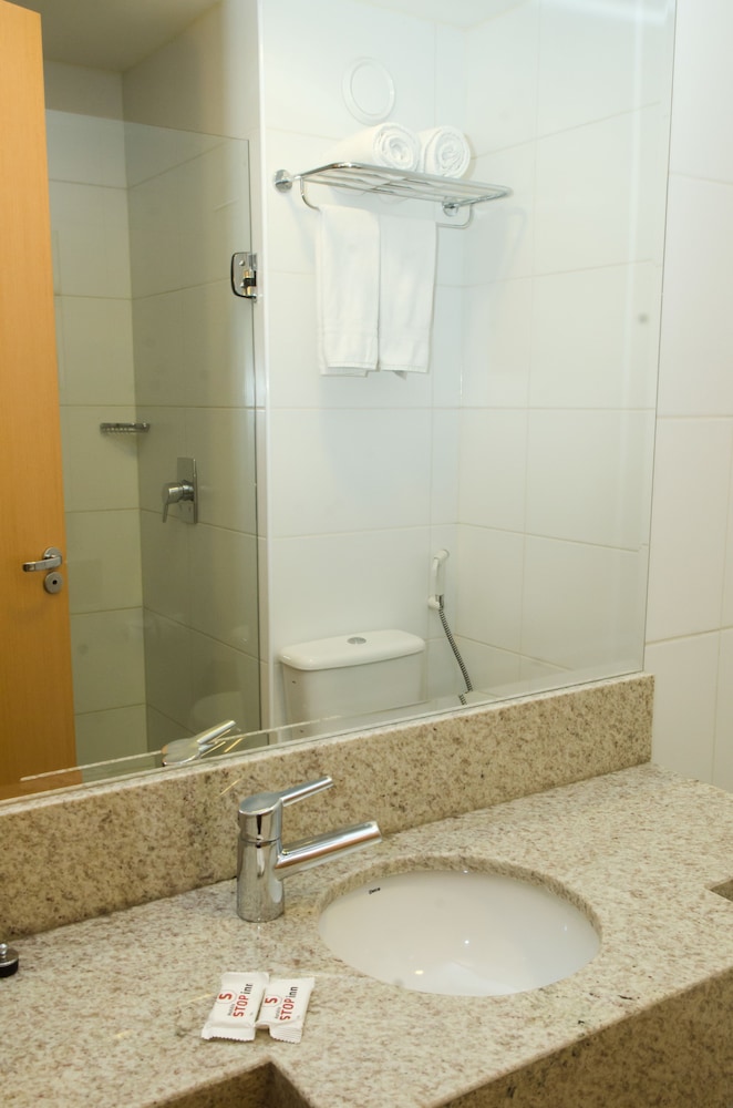 Stop Inn Antonio Carlos 34/38
