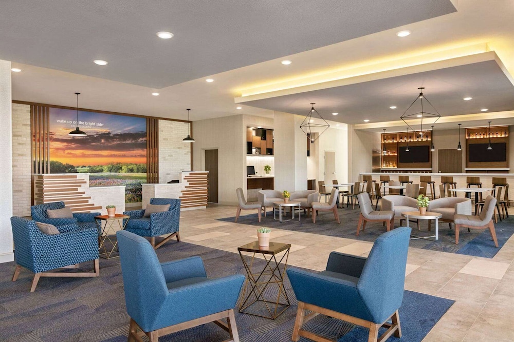 La Quinta Inn & Suites By Wyndham Limon 32/43