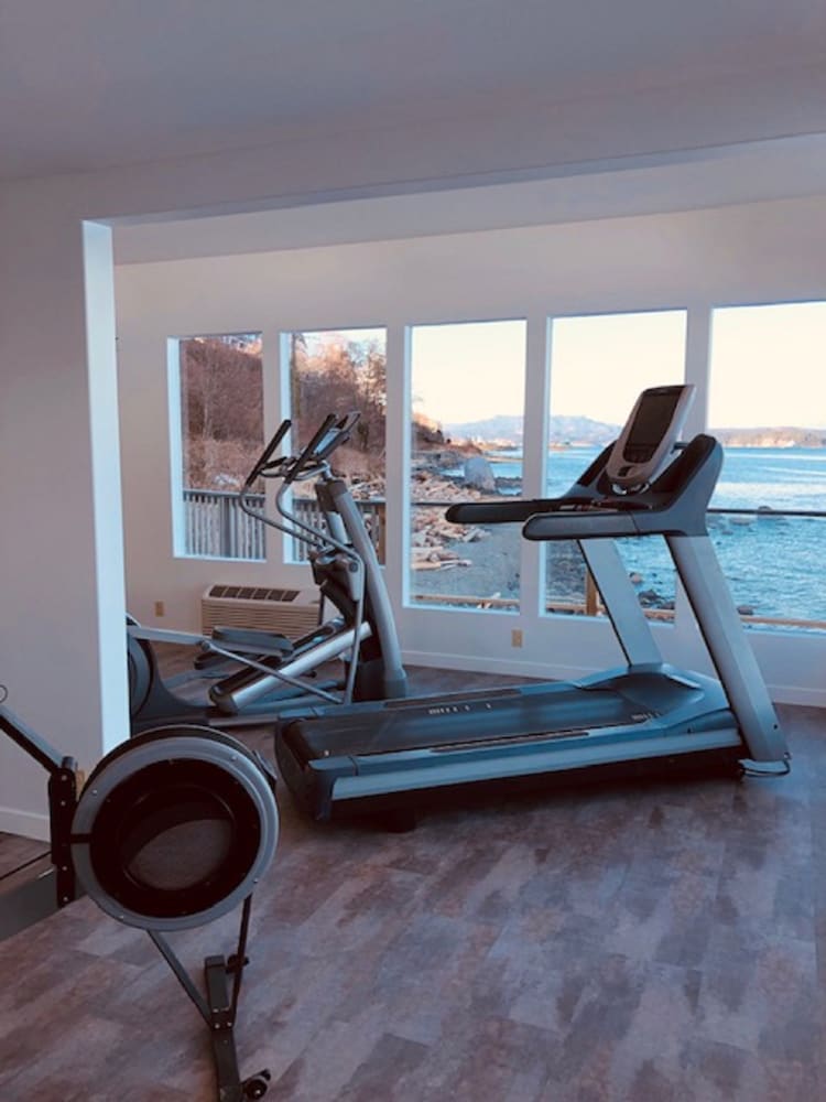 Anchor Inn And Suites 21/34