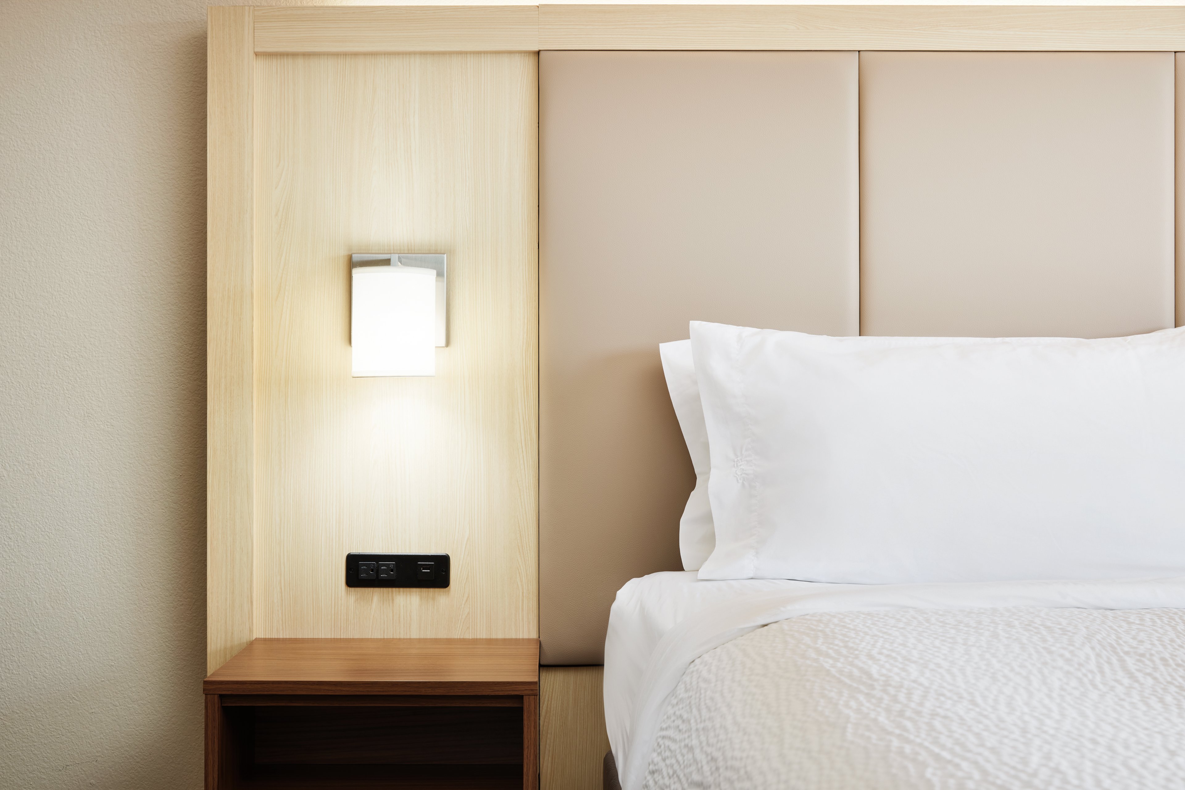 Holiday Inn Express And Suites Bonifay 21/49