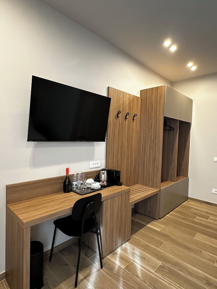 Aparthotel Durini 65/74