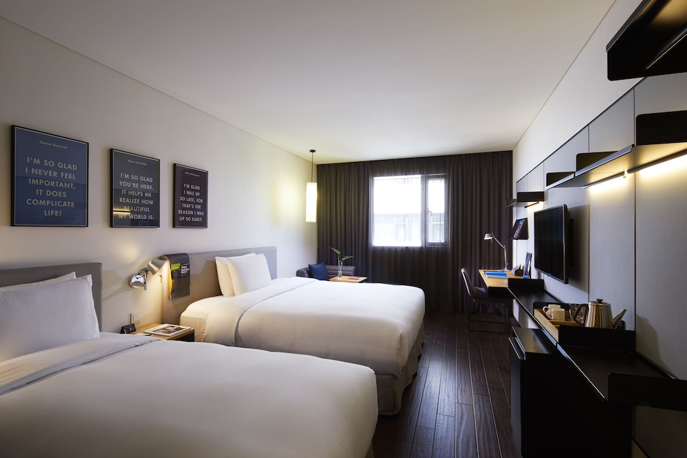 Glad Hotel Yeouido 9/64
