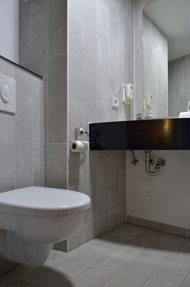 B&B Hotel Hannover-Lahe 28/54