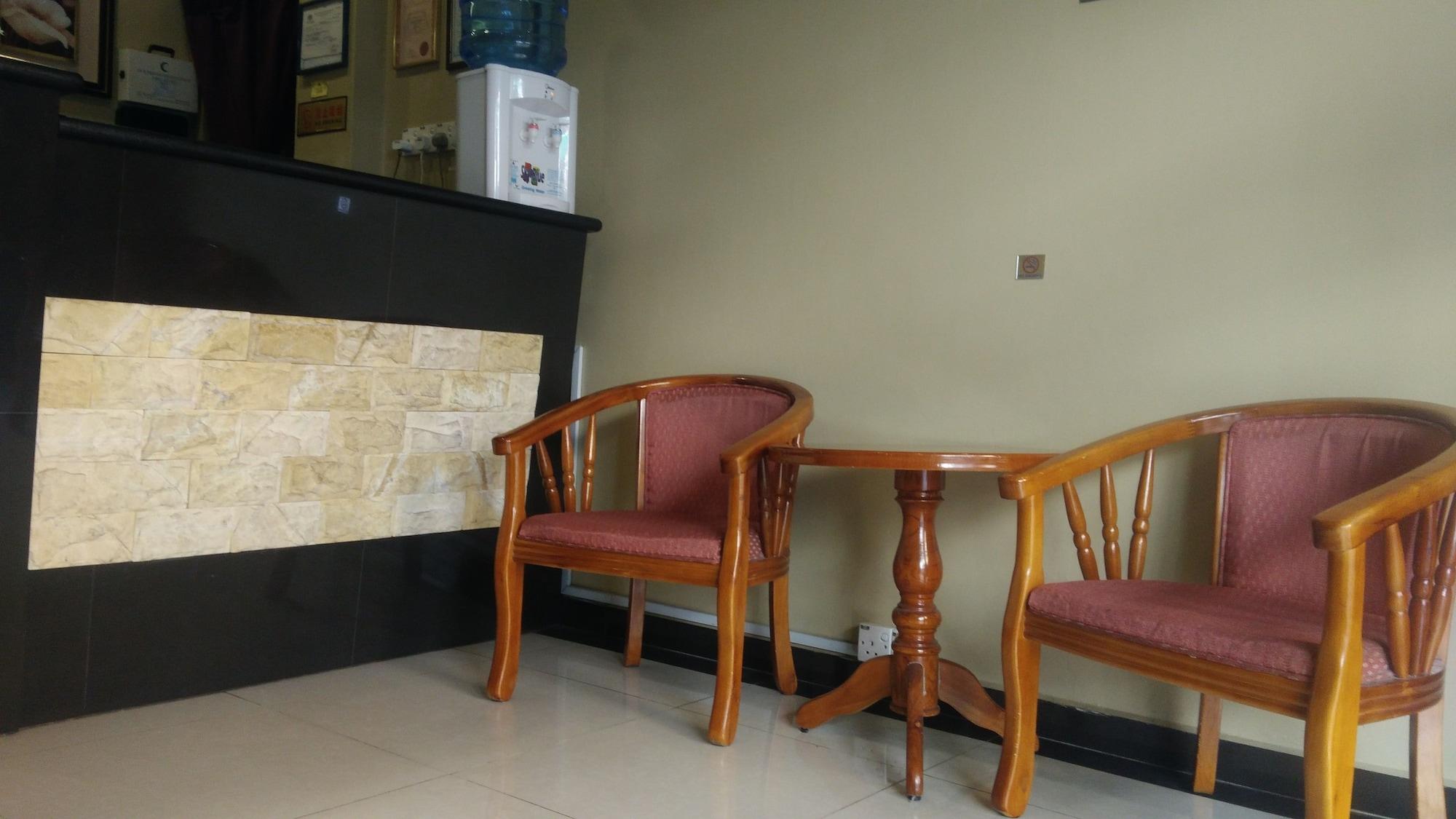OYO 90411 Perdana Hotel Labuan 23/29