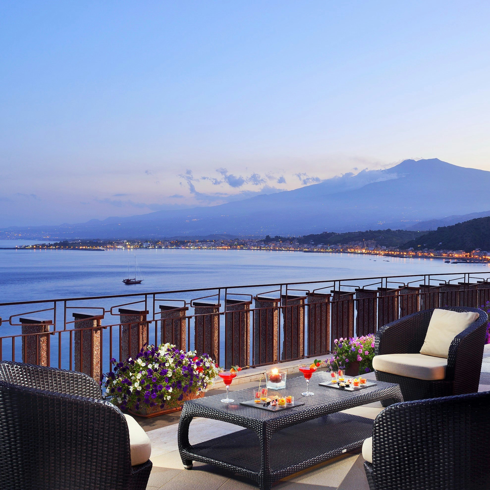 UNAHOTELS Capotaormina 60/81