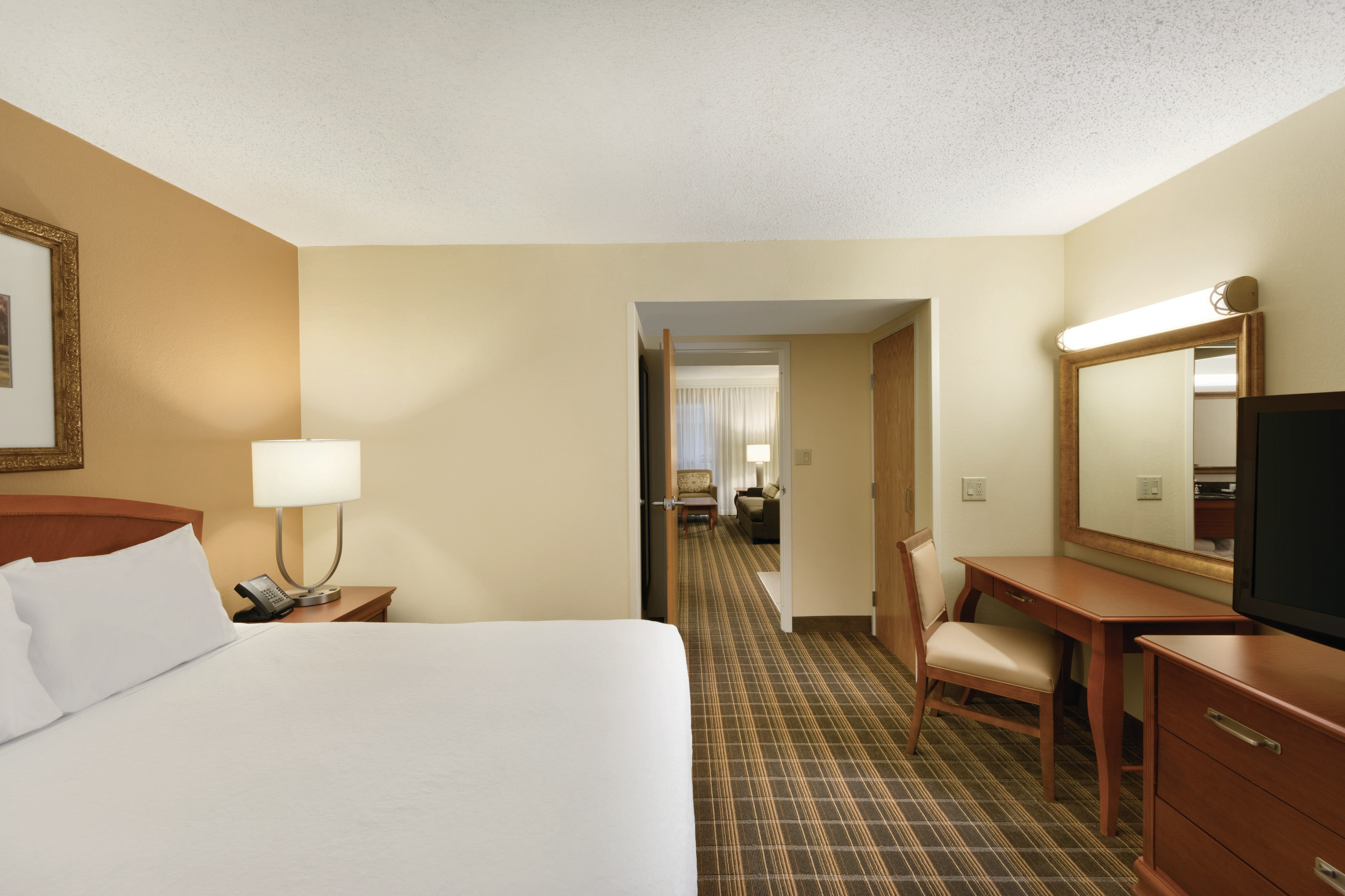Boardroom, Suite, King Bed