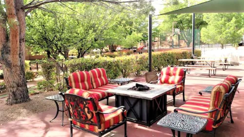 Sedona Pines Resort 60/76