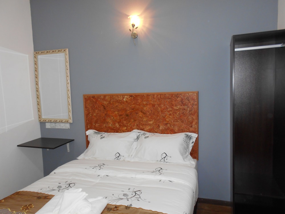 PI Grand Hotel 16/52