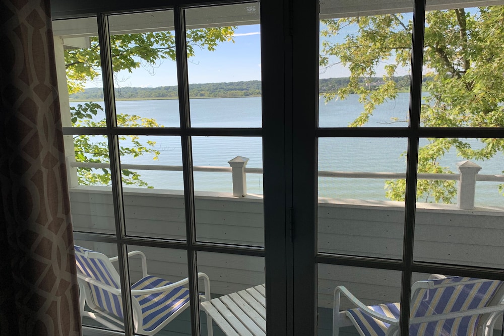 The French Country Inn Lake Geneva 19/43