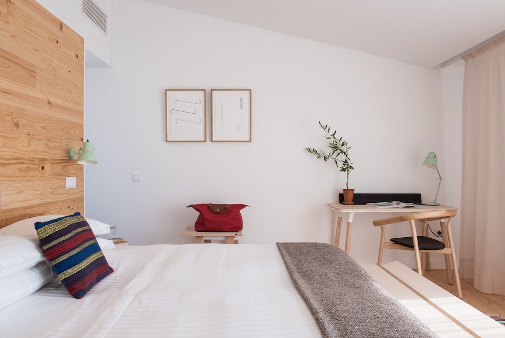 Craveiral Farmhouse by Belong Staying & Feeling 8/38